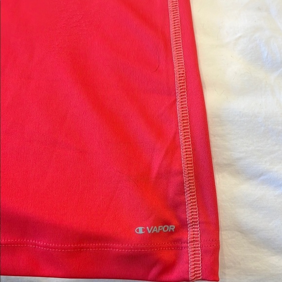 Champion Red Powertrain Vapor Active T-Shirt V Neck Women’s XL - Picture 5 of 7
